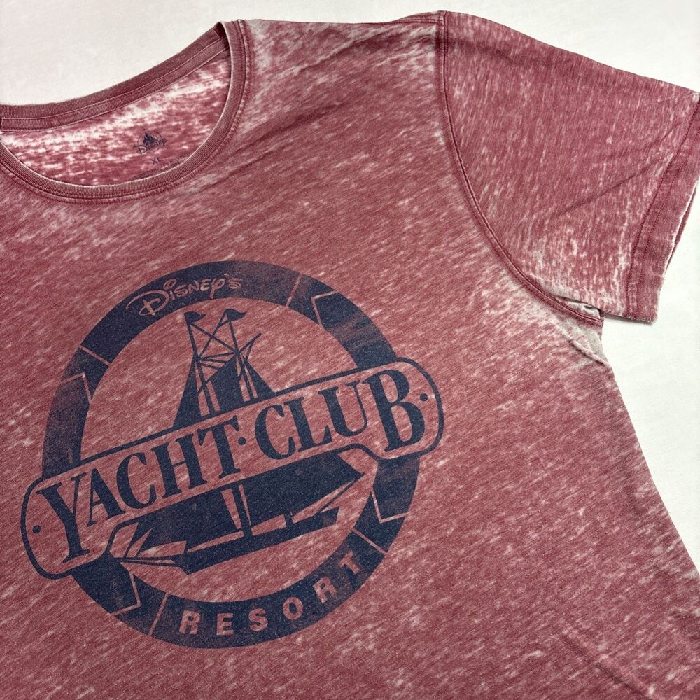 Disney Yacht Club Resort Mens XL T-Shirt Burgundy Red Acid Wash Nautical Disney